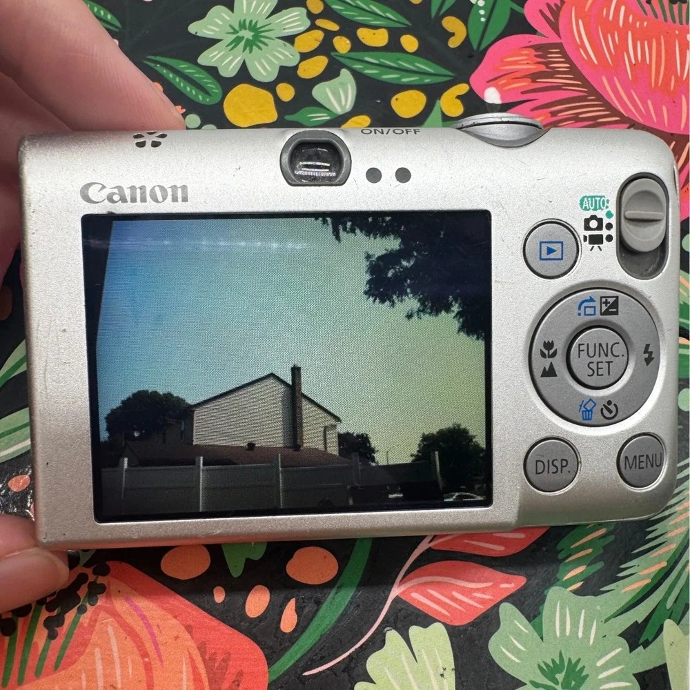 Canon powershot sd1200